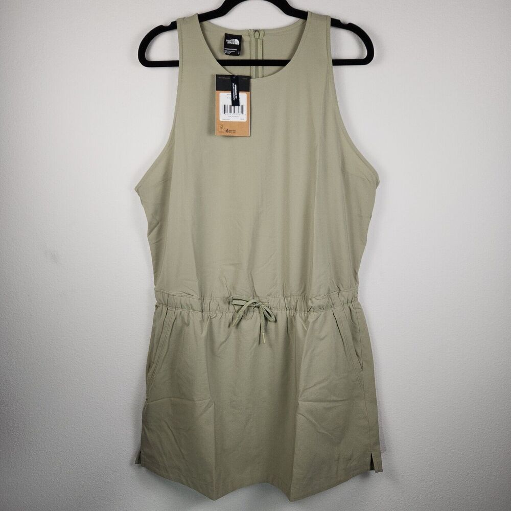 The North Face Never Stop Wearing Adventure Dress Flash Dry Built-In Shorts XL